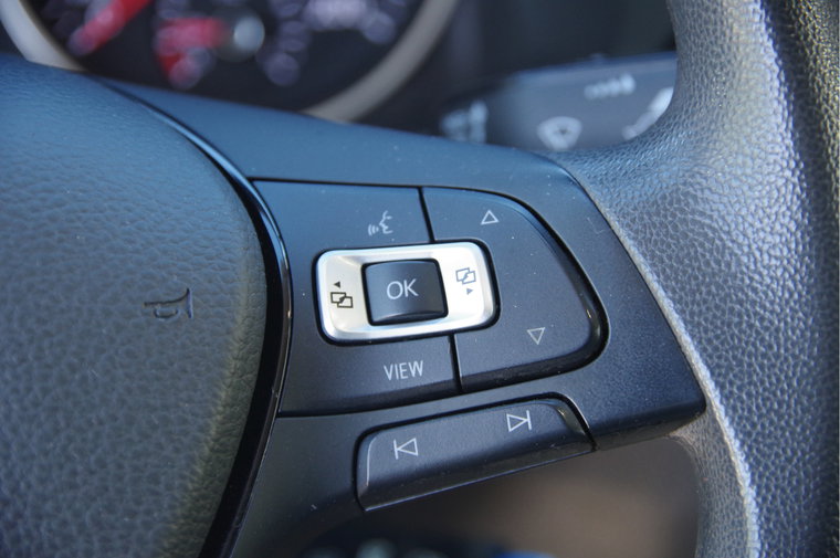 Vehicle Image 38