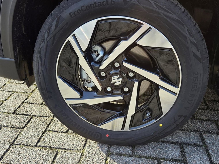 Vehicle Image 31