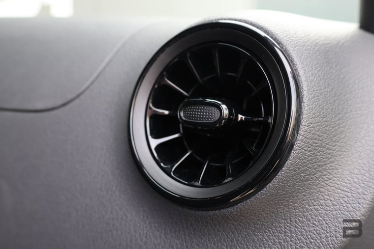 Vehicle Image 37