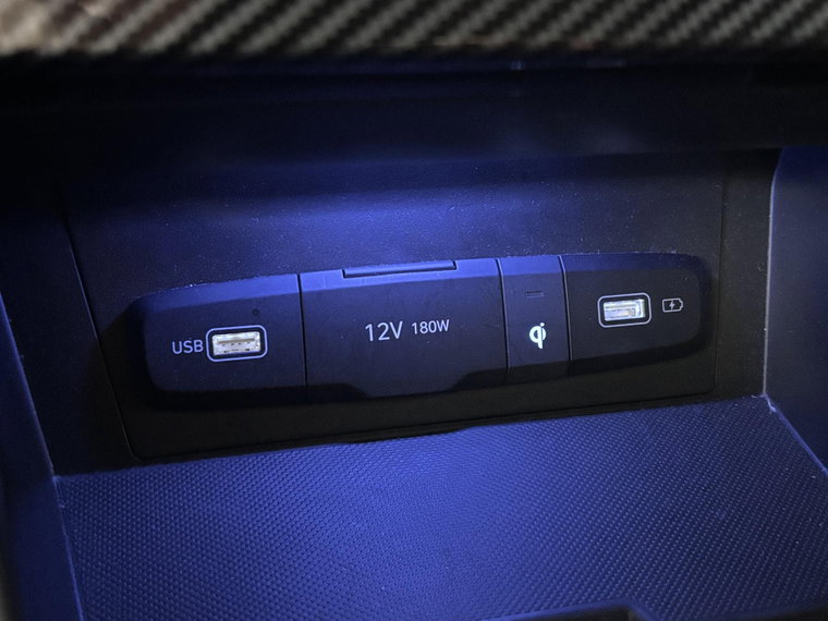 Vehicle Image 37