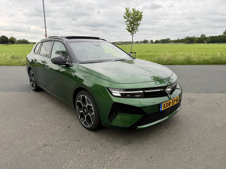 Vehicle Image 29