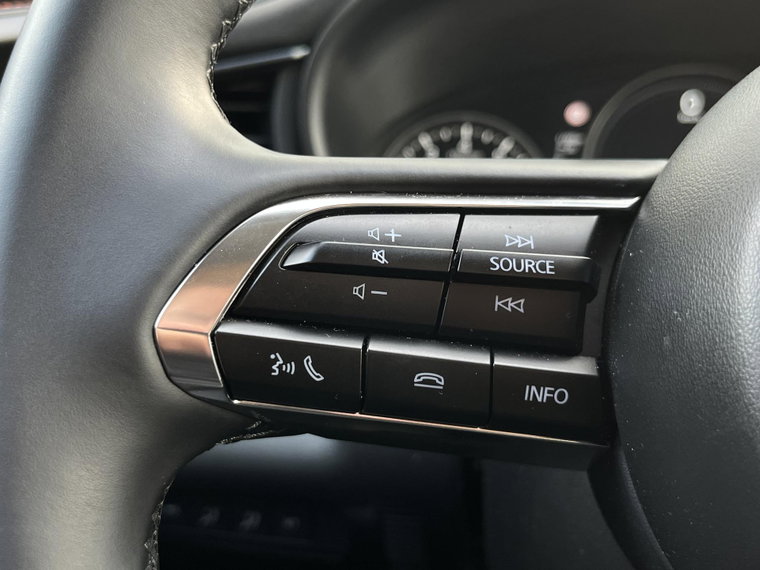 Vehicle Image 26
