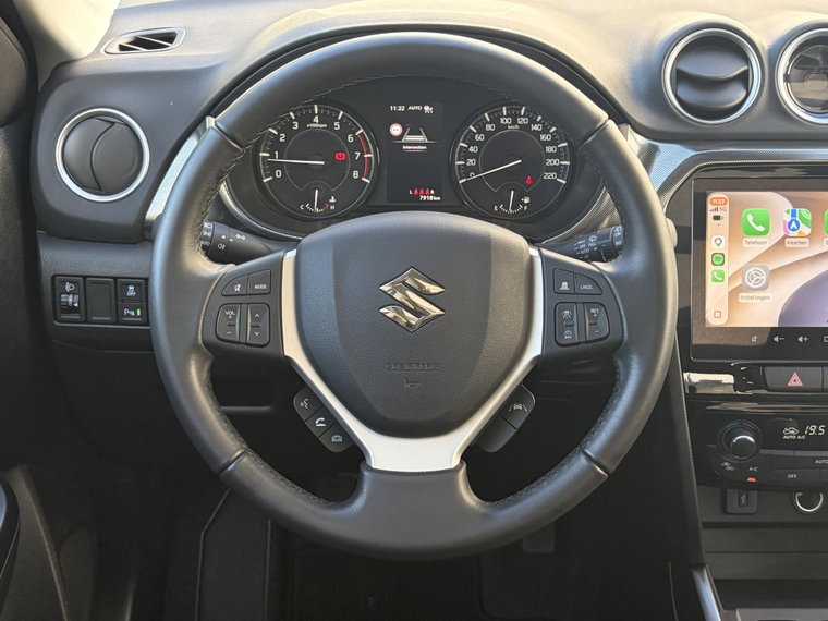 Vehicle Image 24