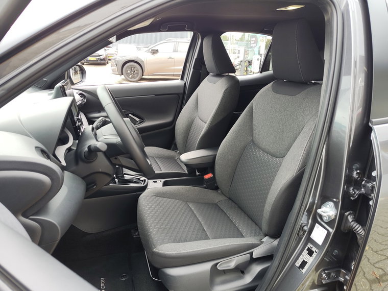 Vehicle Image 22