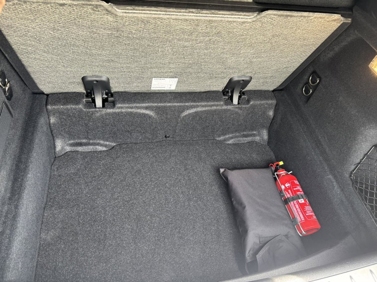 Vehicle Image 22