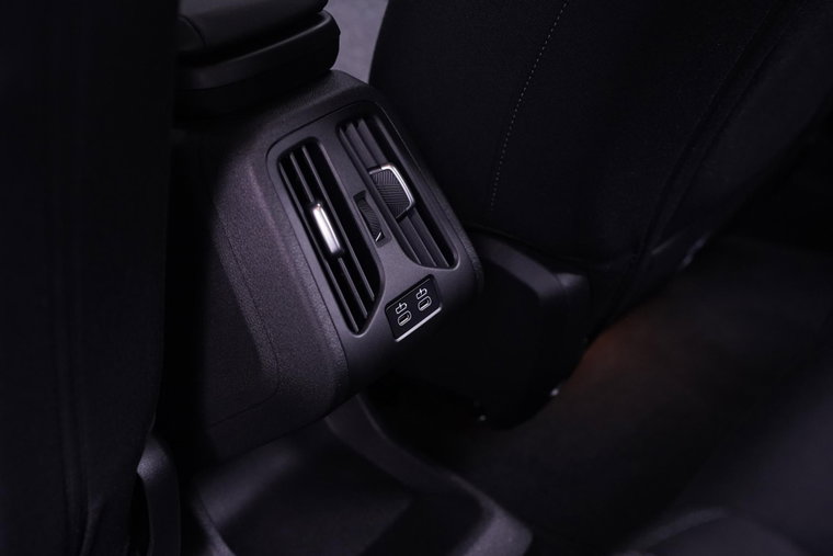 Vehicle Image 49