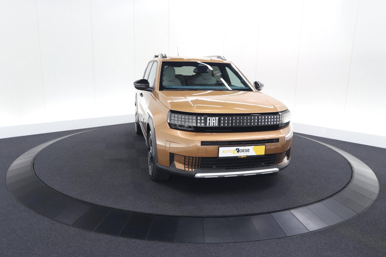 Vehicle Image 40