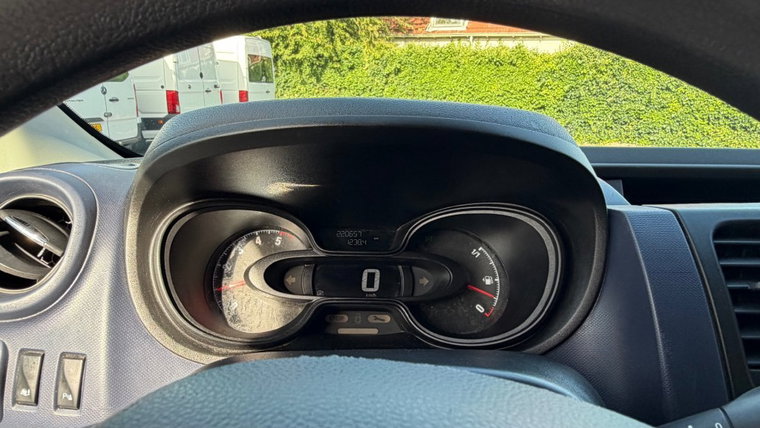 Vehicle Image 23