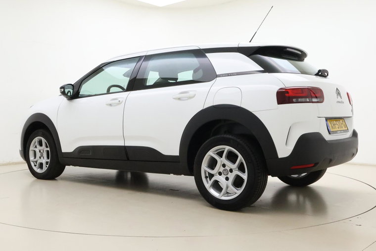 Vehicle Image 13