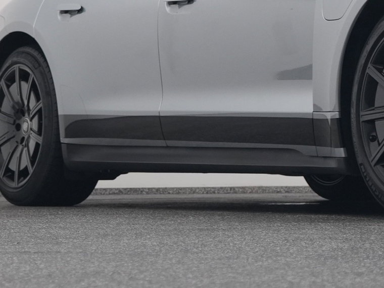 Vehicle Image 39