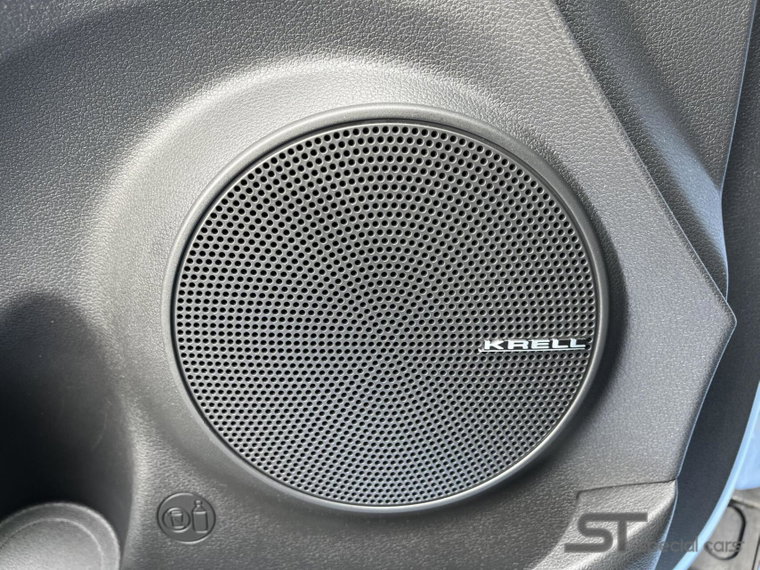 Vehicle Image 29