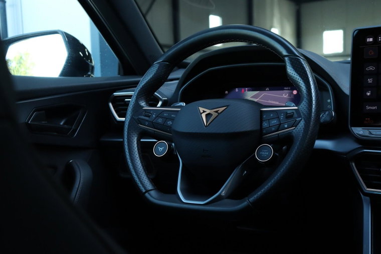 Vehicle Image 36