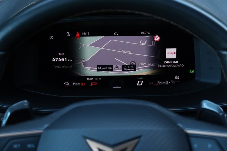 Vehicle Image 38