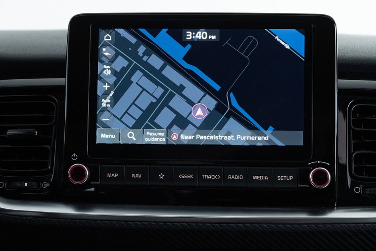 Vehicle Image 12