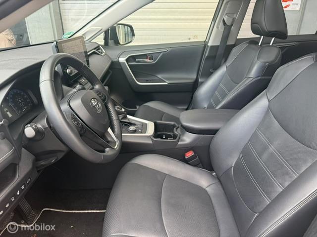 Vehicle Image 29