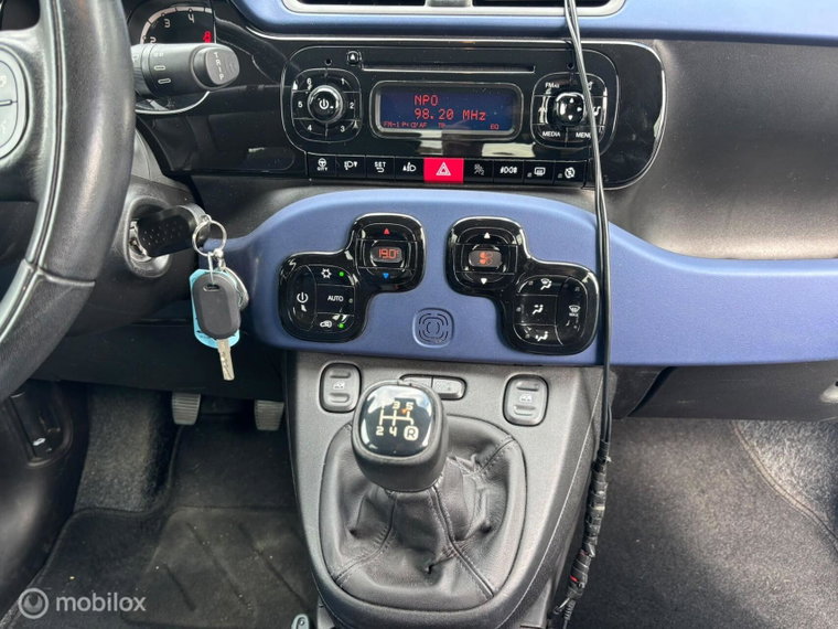 Vehicle Image 17