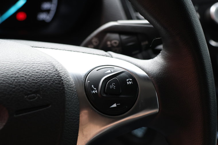 Vehicle Image 17