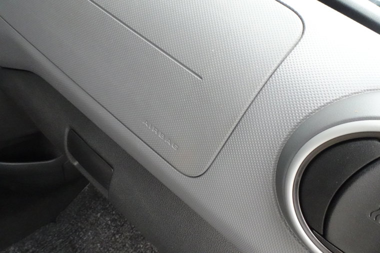 Vehicle Image 22