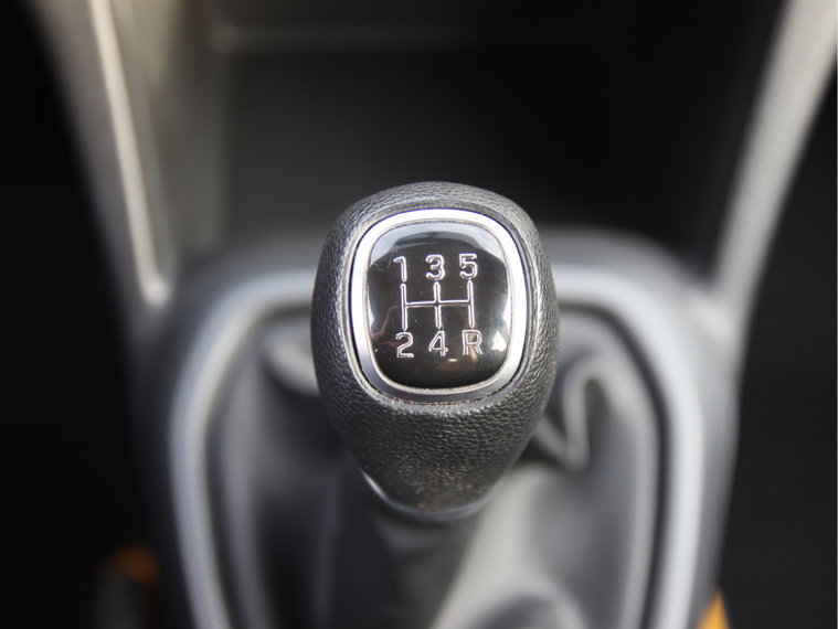 Vehicle Image 31