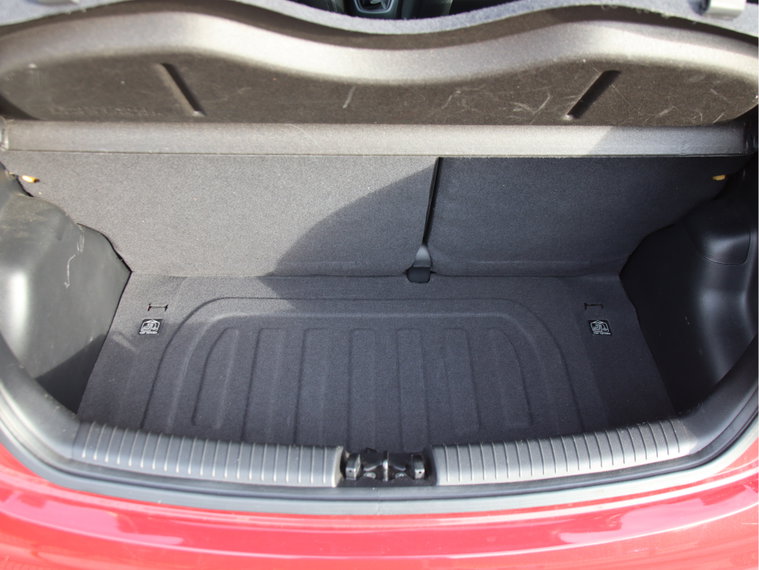 Vehicle Image 39