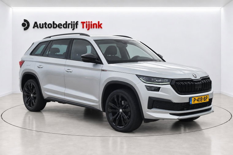 Vehicle Image 5