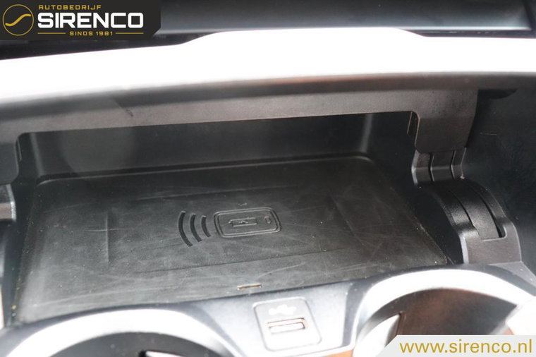 Vehicle Image 38