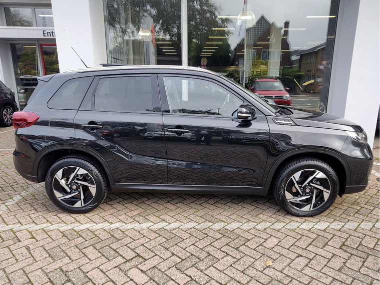 Vehicle Image 6