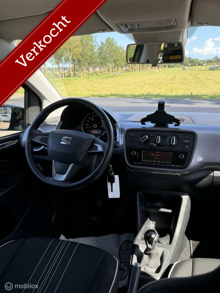 Vehicle Image 17
