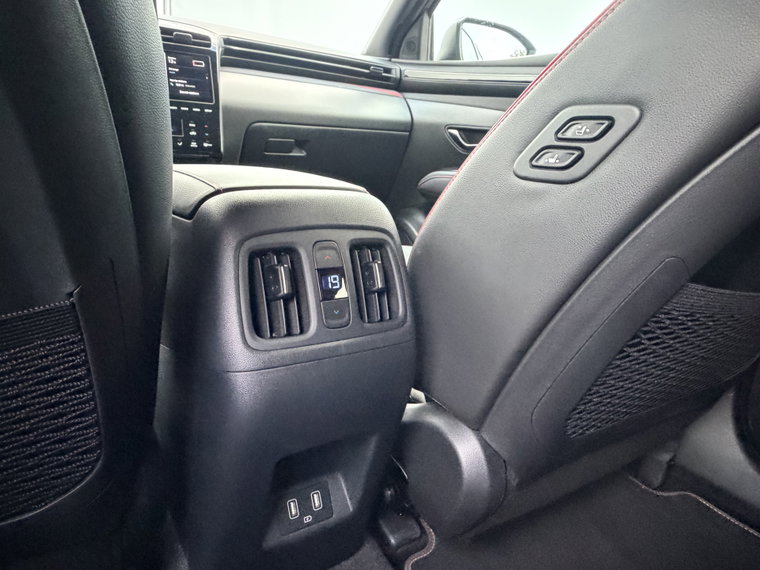 Vehicle Image 41