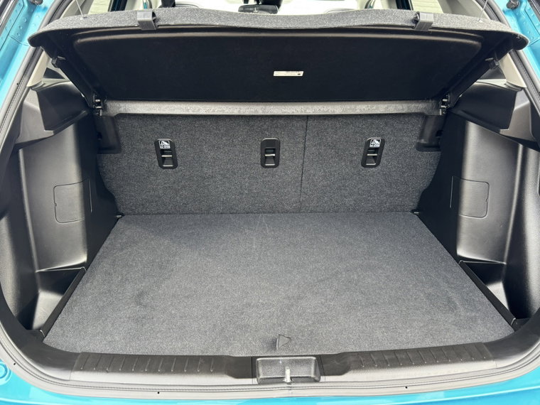 Vehicle Image 35