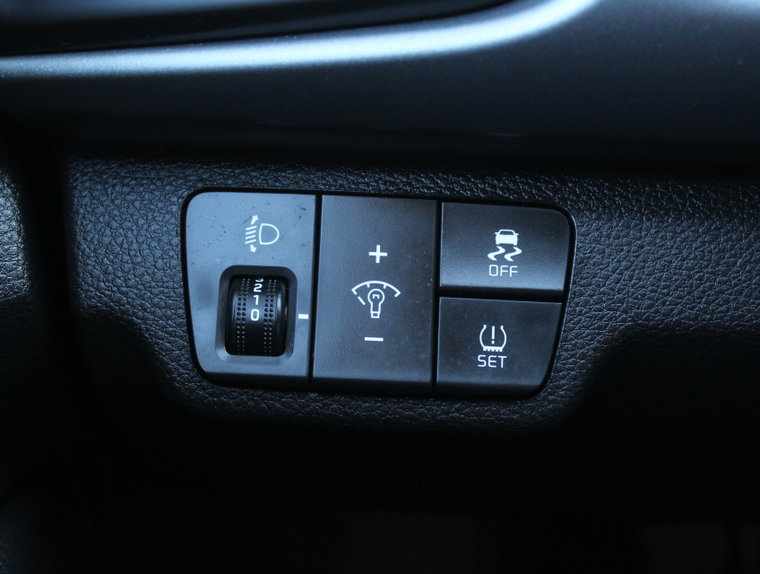 Vehicle Image 35