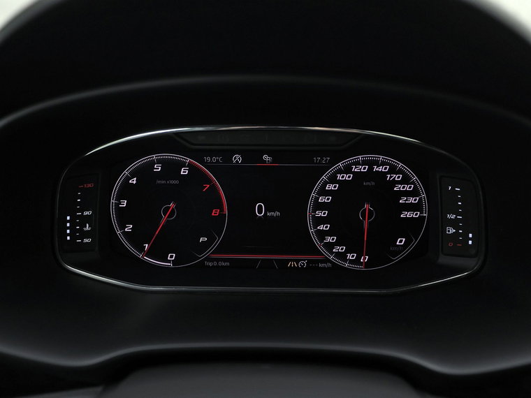 Vehicle Image 24