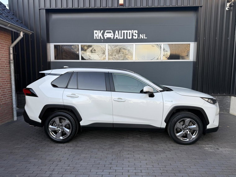 Vehicle Image 17