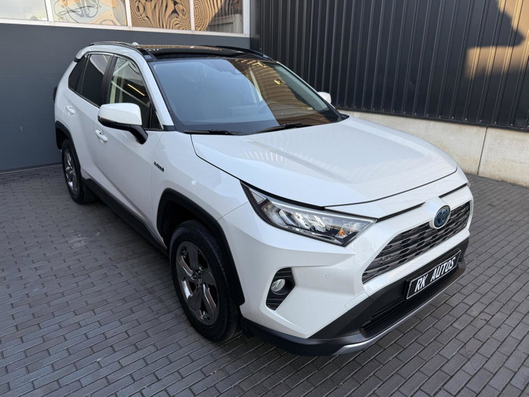 Vehicle Image 18
