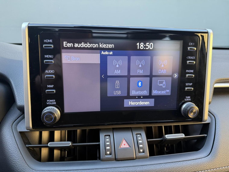 Vehicle Image 27