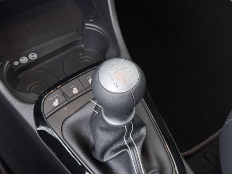 Vehicle Image 31