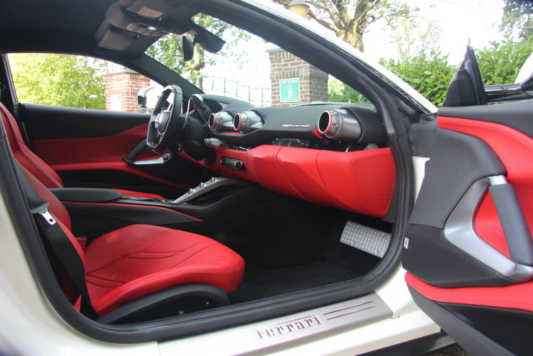 Vehicle Image 23