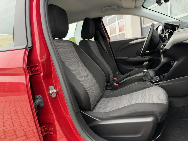 Vehicle Image 18