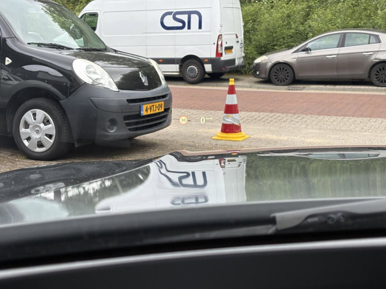 Vehicle Image 36