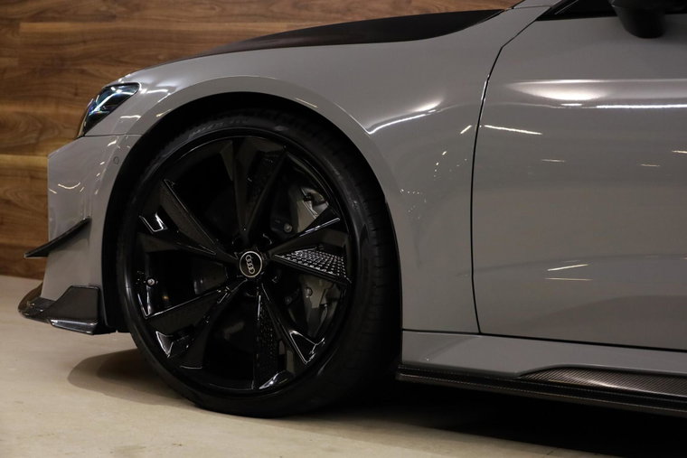 Vehicle Image 36