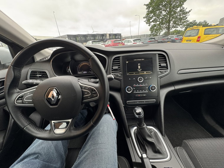 Vehicle Image 19