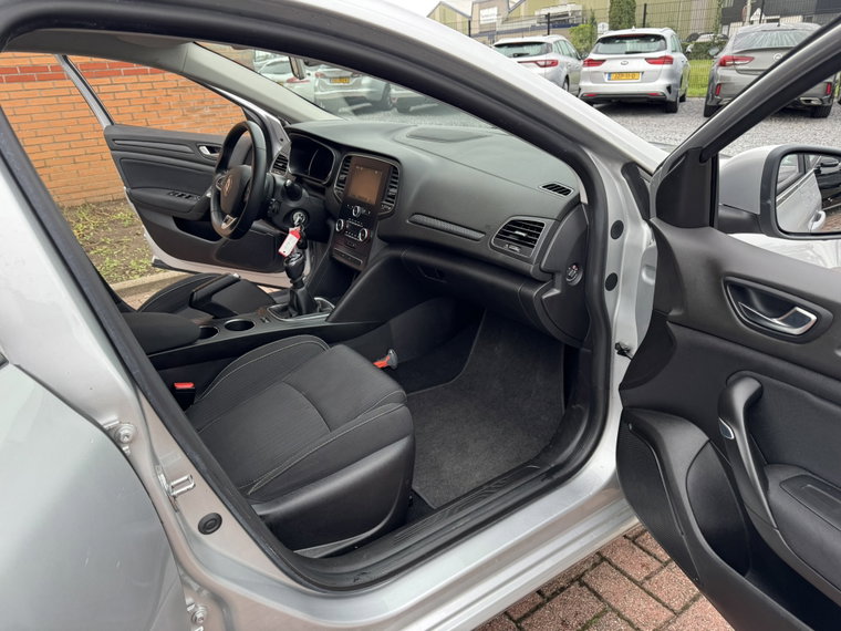 Vehicle Image 31