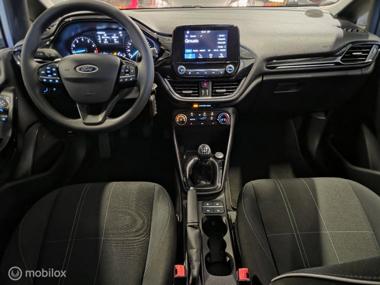Vehicle Image 14