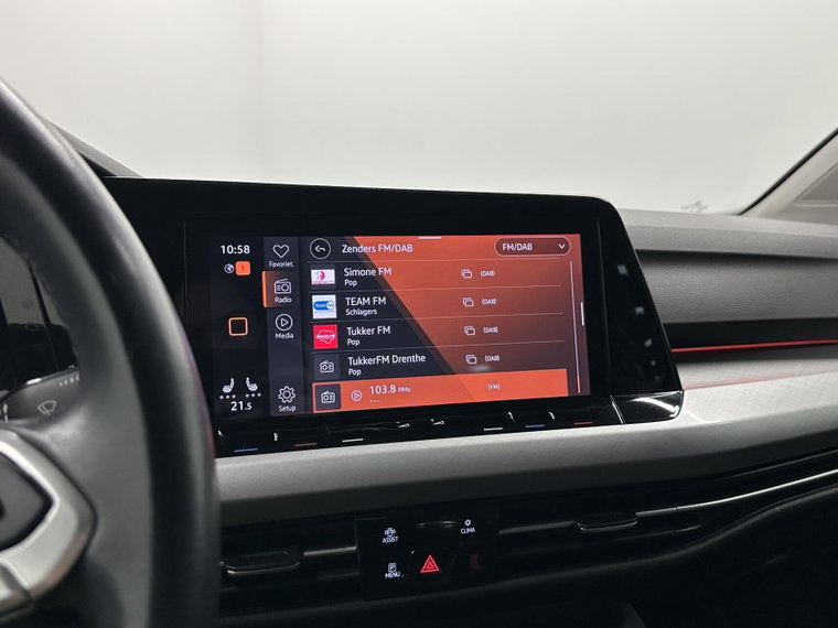 Vehicle Image 38