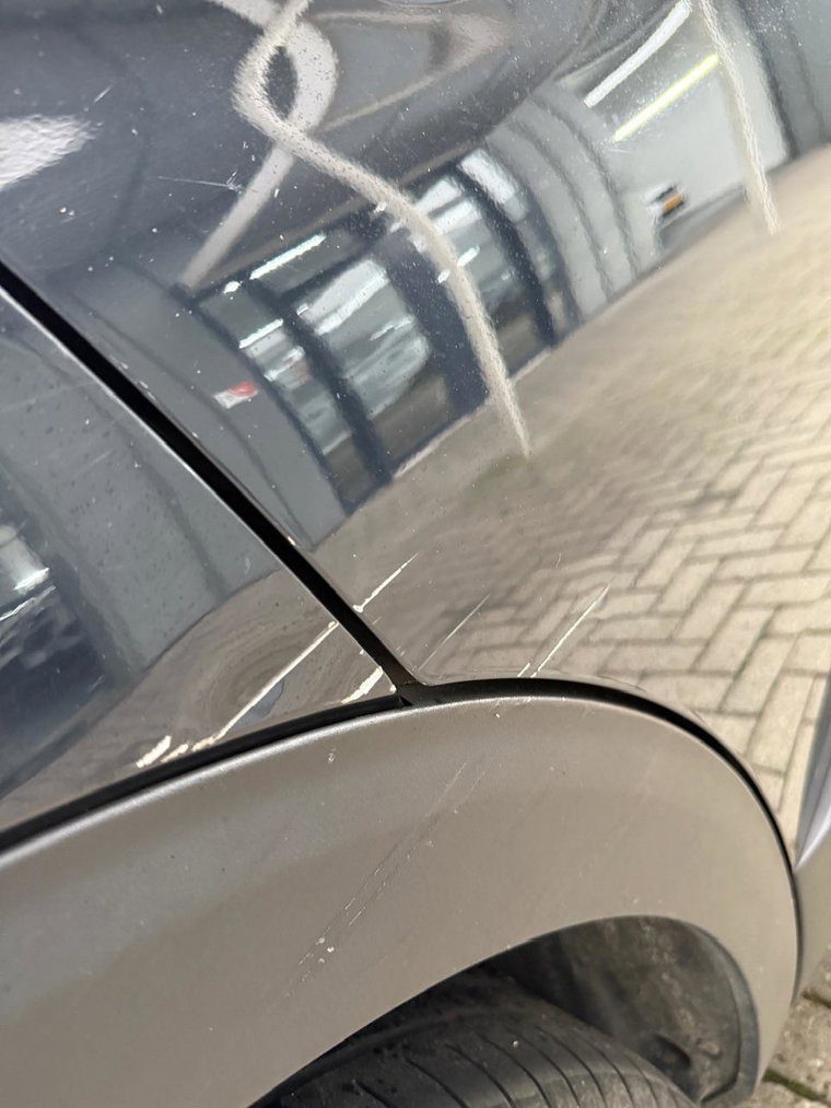 Vehicle Image 39