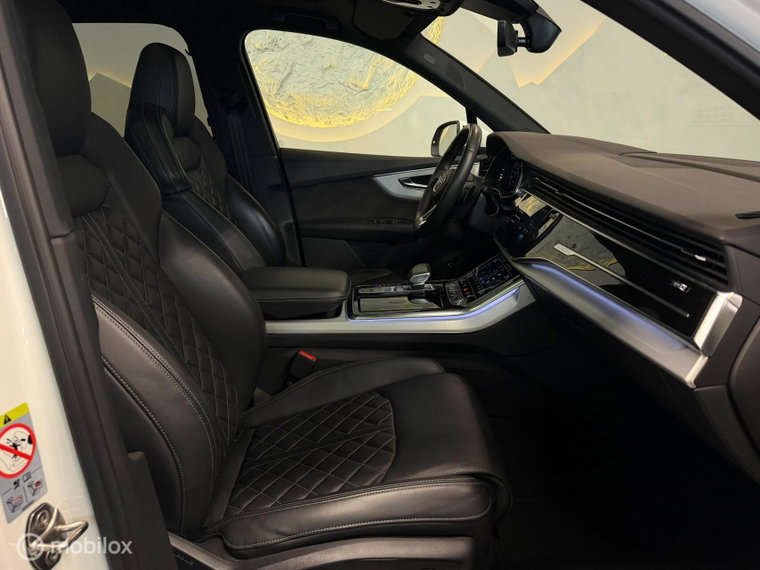 Vehicle Image 41