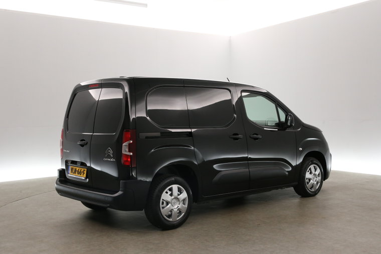Vehicle Image 23