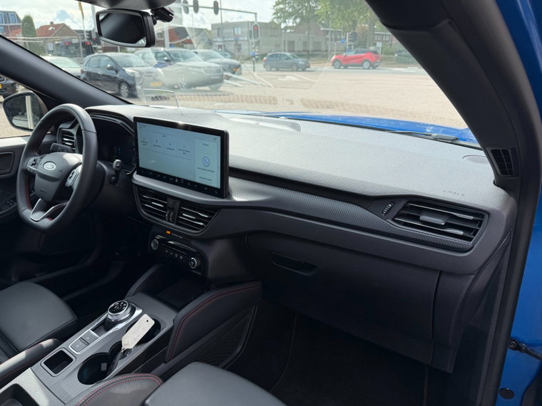 Vehicle Image 40