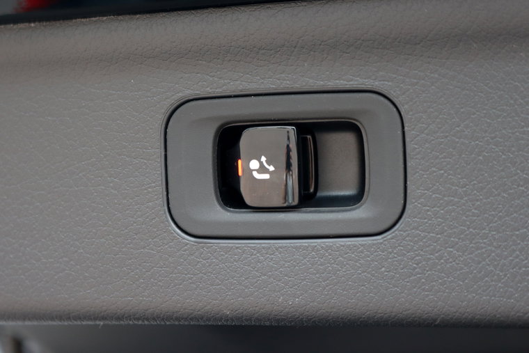 Vehicle Image 37