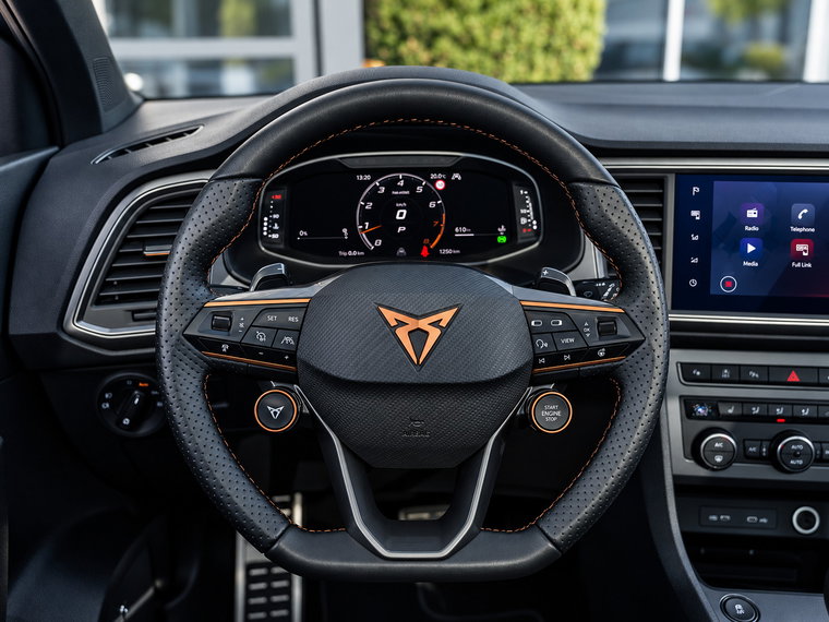 Vehicle Image 11